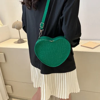 Модни реколта дамски чанти със сърца, луксозни дизайнерски чанти със сърца За жени, дамски чанти-месинджър през рамо, тенденция 2023 година