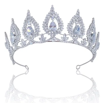 Европейската и американската мода, Луксозна сватбена короната е в стил барок от цирконий, шапки